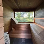 Hotell Avec Jacuzzi Les Pieds Dans La Vignes *