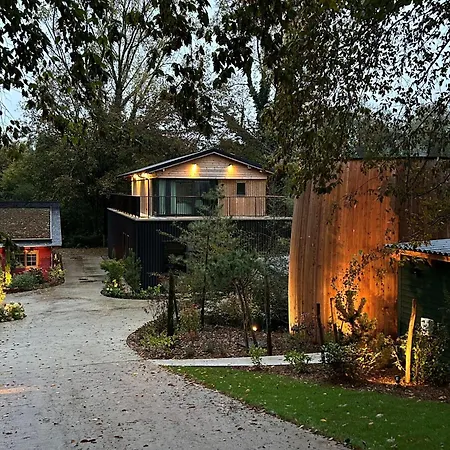 Avec Jacuzzi Les Pieds Dans La Vignes * Incourt